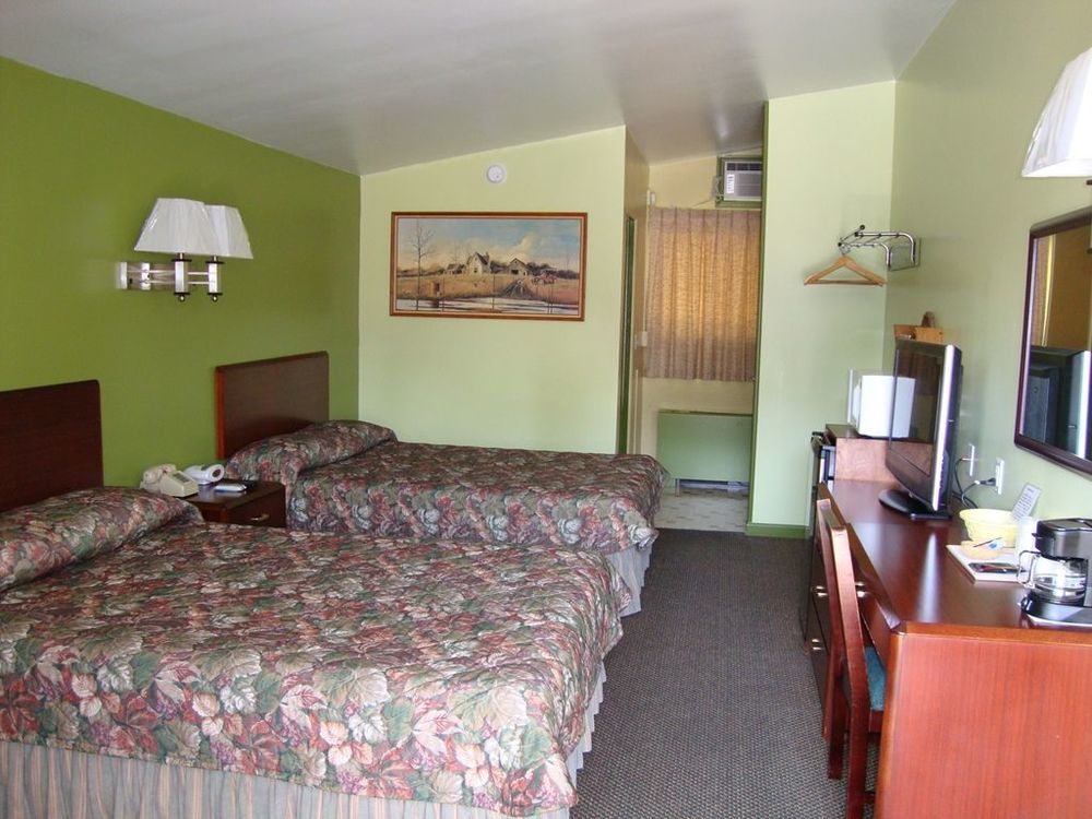 Pinconning Trail Inn Motel 部屋 写真